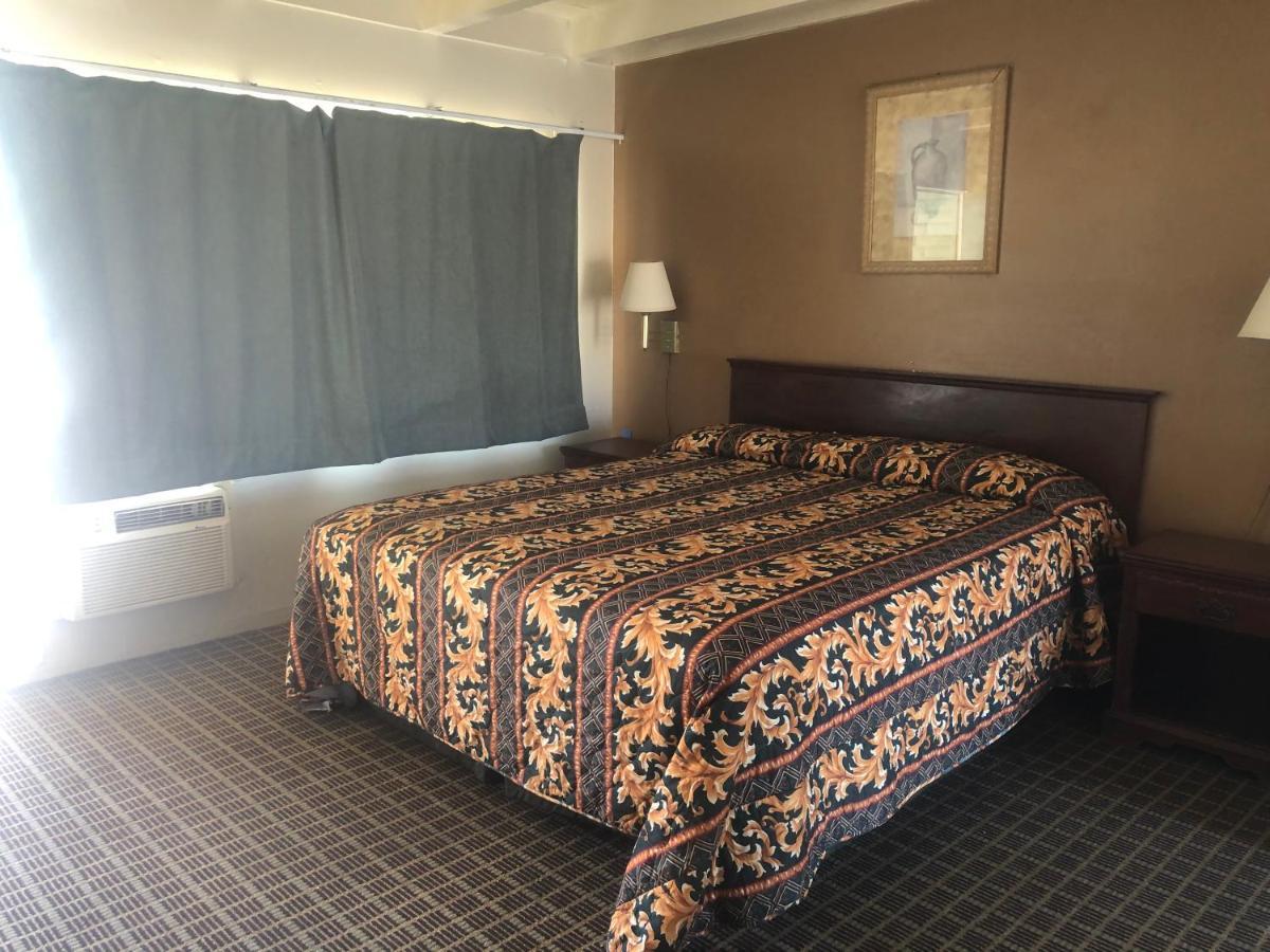 Palm Shadow Inn Motel Indio Dış mekan fotoğraf